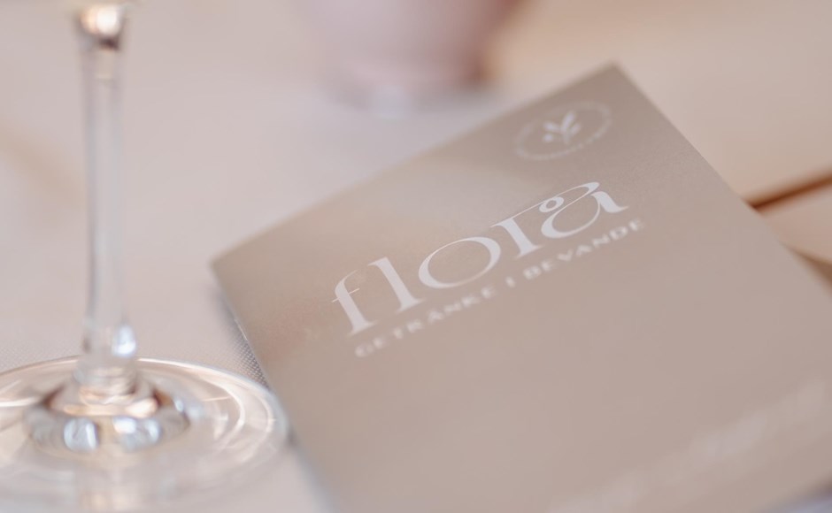 flora-panorama-hotel-details-abend